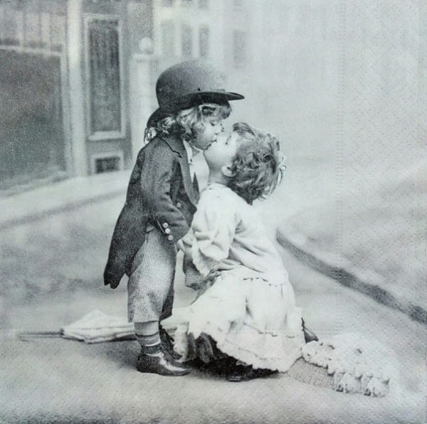 KISSING CHILDREN